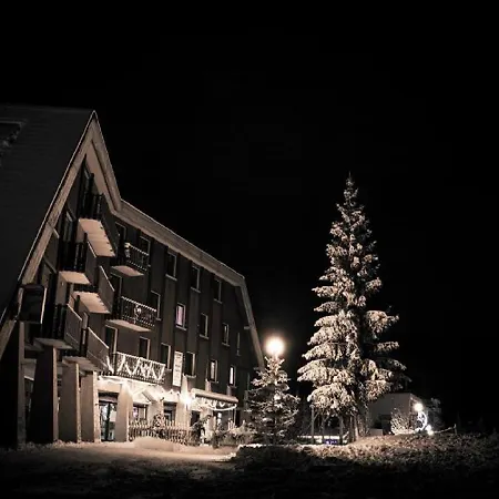 Saint Jean Hotell 2*